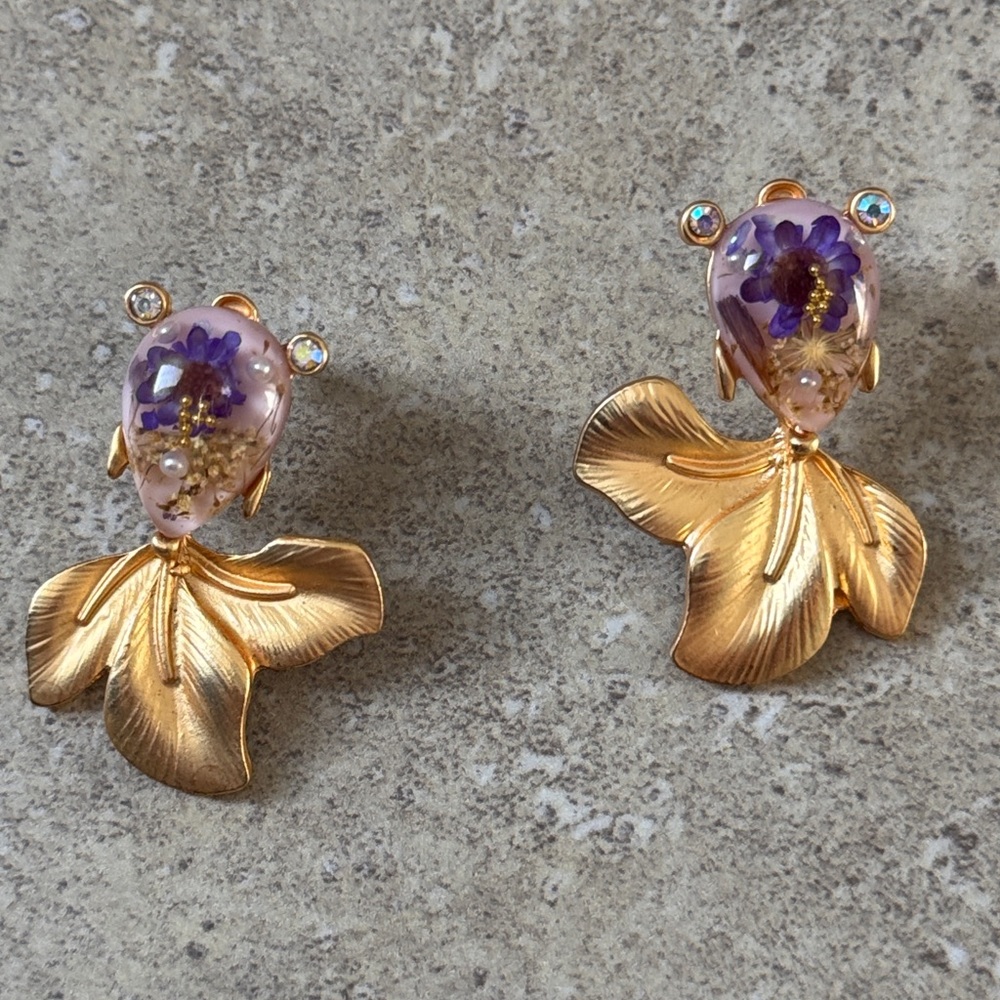 💖4/$30 New Gold and Purple Floral Earrings - Picture 3 of 3